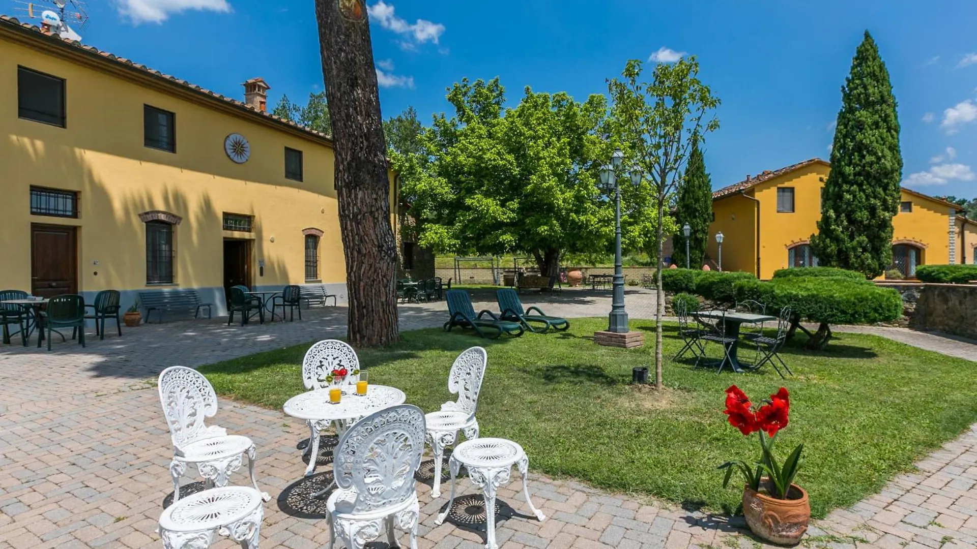 Apartment Montereggi-3 By Interhome Capraia e Limite Italy